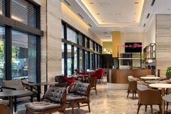 Club Street (D1), Retail #613837251